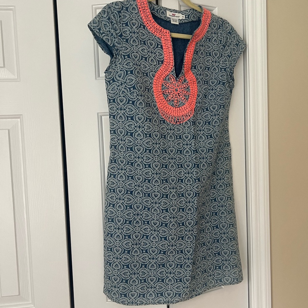 Vineyard Vines Coral and Navy Embroidered Blouse